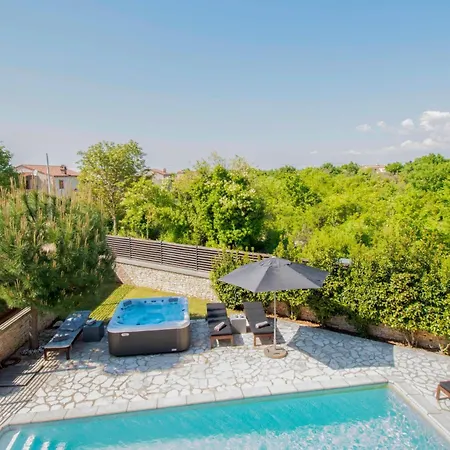Istria In Svetvincenat Villa Cabrunici
