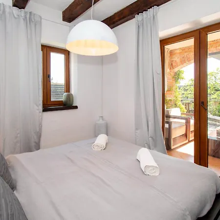 Istria In Svetvincenat Villa