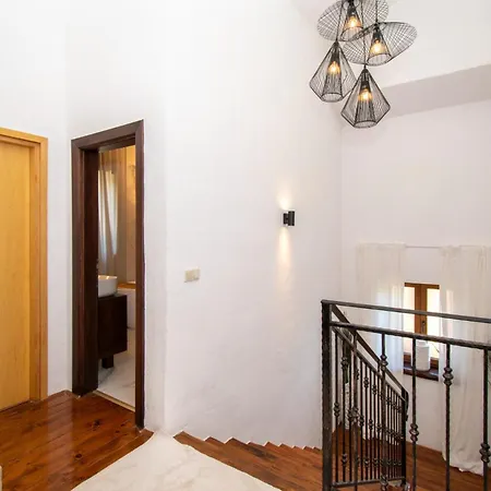 Istria In Svetvincenat Villa *