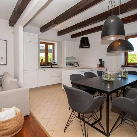 Istria In Svetvincenat Villa